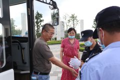 台州民政与殡协考察团来浙江尊龙凯时人生就是搏交流学习