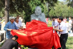 赵树理：中国现代文学史上的璀璨星辰